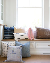 Load image into Gallery viewer, Indu Pillow