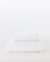 Load image into Gallery viewer, Istanbul White Bath Collection