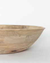 Load image into Gallery viewer, Patchwork Wooden Bowl