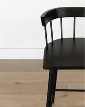 Load image into Gallery viewer, Reeves Stool