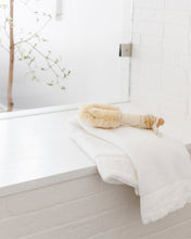 Load image into Gallery viewer, Istanbul White Bath Collection