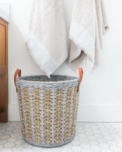 Load image into Gallery viewer, Rockport Bath Collection