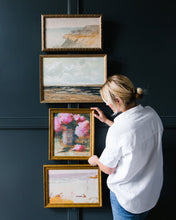 Load image into Gallery viewer, Peonies & Vase
