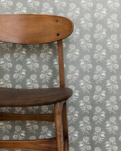 Load image into Gallery viewer, Camille Floral in Gray Wallpaper
