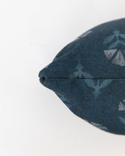 Load image into Gallery viewer, Emmalyn Indoor / Outdoor Pillow
