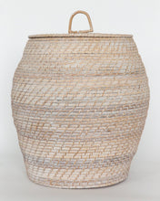 Load image into Gallery viewer, Ilia Basket

