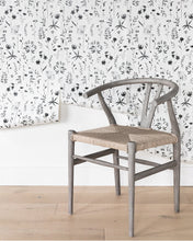 Load image into Gallery viewer, Juno Floral in White Wallpaper
