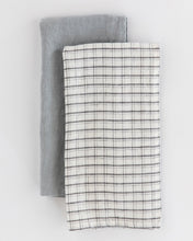 Load image into Gallery viewer, Checkered Gray Hand Towel
