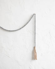 Load image into Gallery viewer, Jute &amp; Wood Garland
