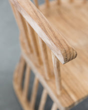 Load image into Gallery viewer, Pamela Chair
